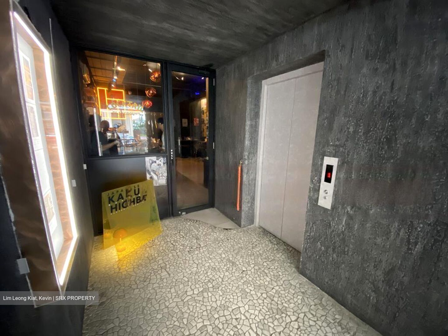 Republic Plaza (D1), Retail #459796751